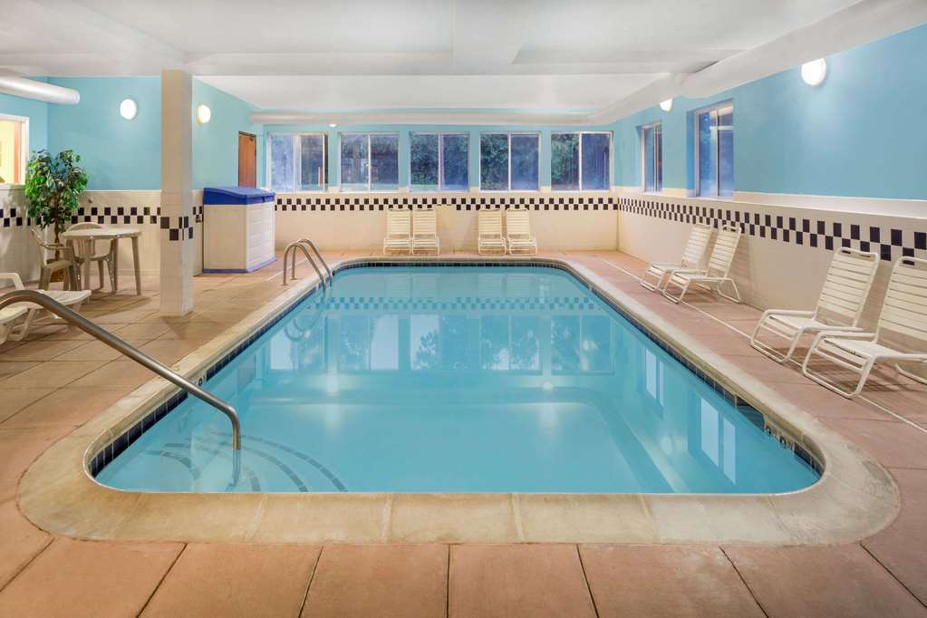 Baymont by Wyndham Huber Heights Dayton - photo 4
