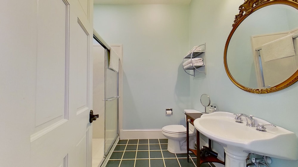 John Joseph Inn - photo 25