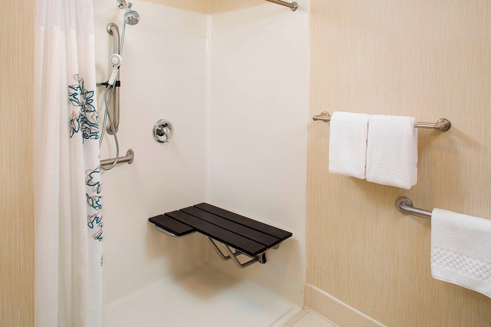 Residence Inn by Marriott Portland Scarborough - photo 9