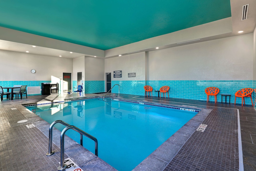 Hilton Garden Inn Cedar Rapids - photo 38