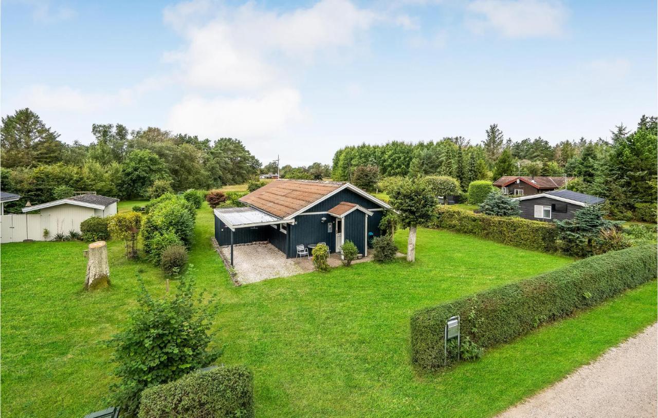 3 Bedroom Nice Home In Glesborg — 4-Star Luxury Hotel in None, Denmark