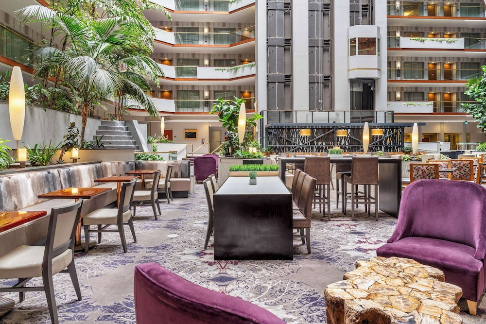 Embassy Suites by Hilton Irvine Orange County Airport - photo 9