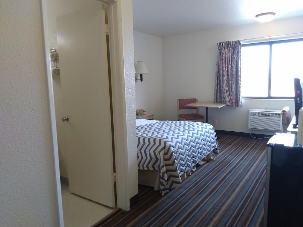 Sioux City Inn - photo 16