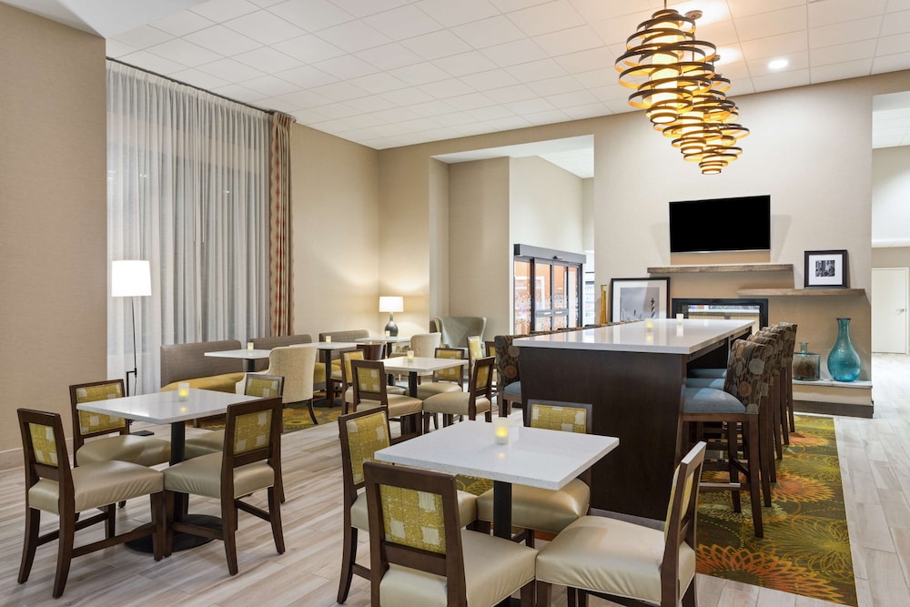 Hampton Inn Sault Ste Marie - photo 5