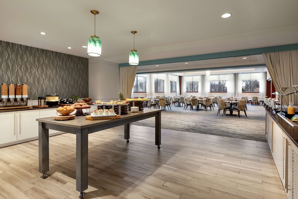 Hilton Garden Inn Troy - photo 44
