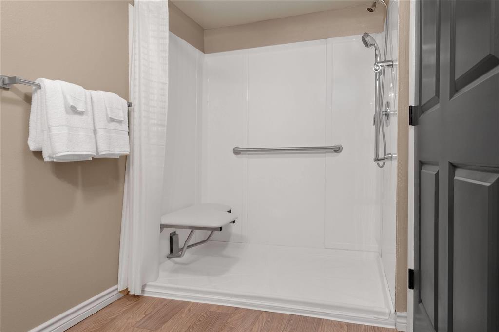Eagle's Den Suites Andrews a Travelodge by Wyndham - photo 18