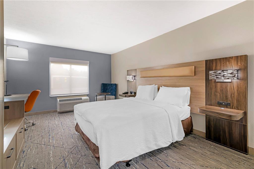 Keene Elm City Hotel an Ascend Collection Hotel - photo 21