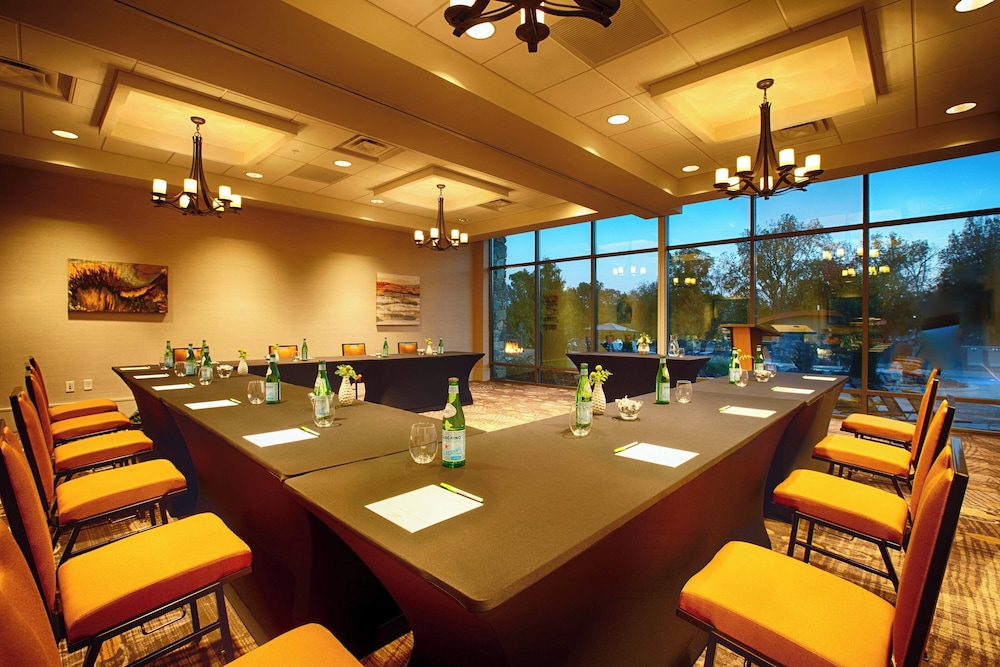 Courtyard by Marriott Pigeon Forge - photo 149