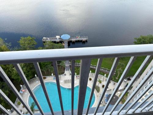 Penthouse Close to Disney area and Malls water view — 4-Star Luxury Hotel in Orlando, United States