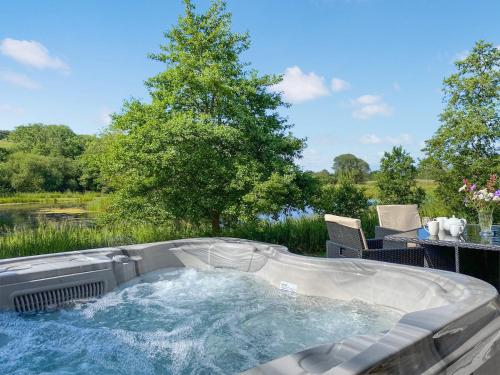 Kite Cottage — 4-Star Luxury Hotel in Llandeilo, United Kingdom