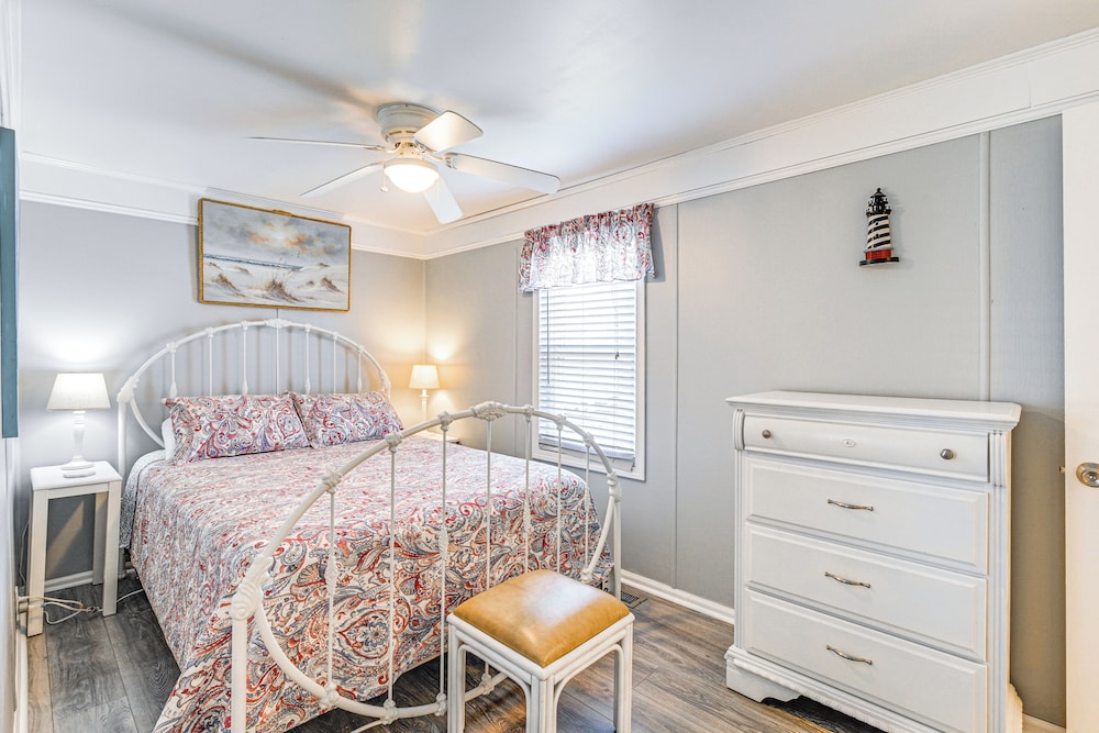 1 2 Mi to Ocean: Surfside Beach Resort Home - photo 11
