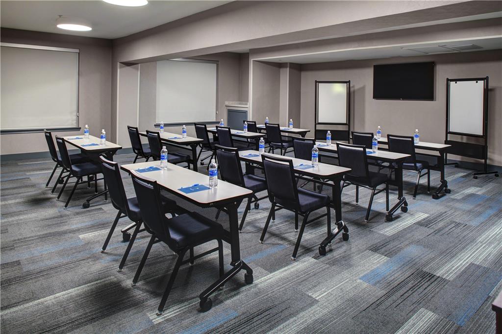 HYATT house Dallas Uptown - photo 18