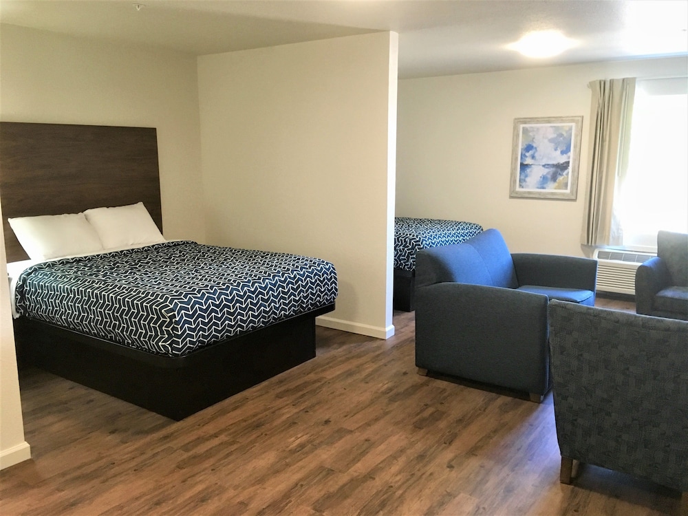 Stay Plus Extended Stay Suites - photo 8