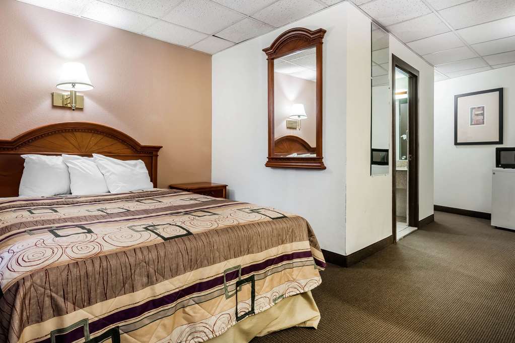 Quality Inn & Suites Binghamton Vestal - photo 6