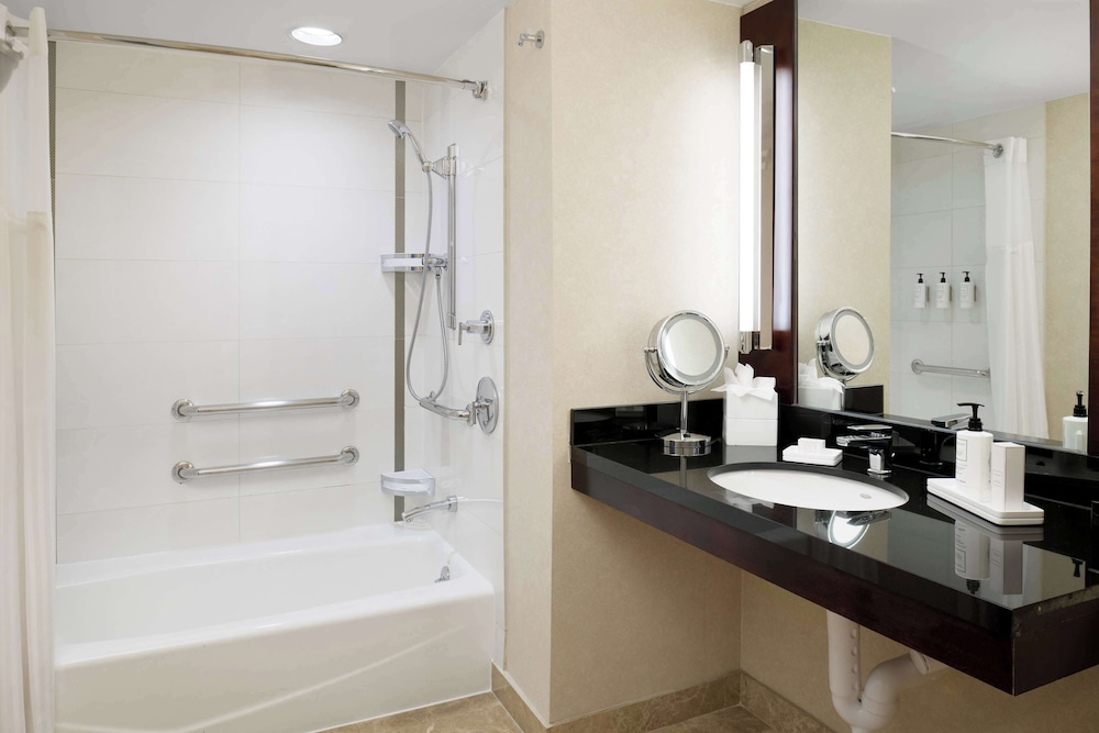 Hilton Charlotte Uptown - photo 44