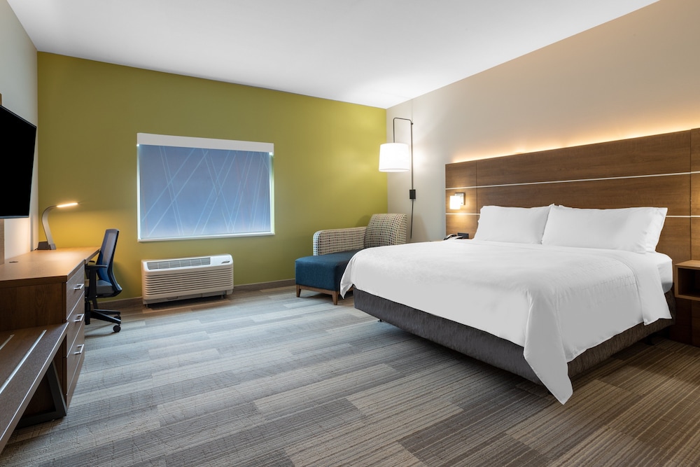 Holiday Inn Express & Suites Wildwood The Villages by IHG - photo 31
