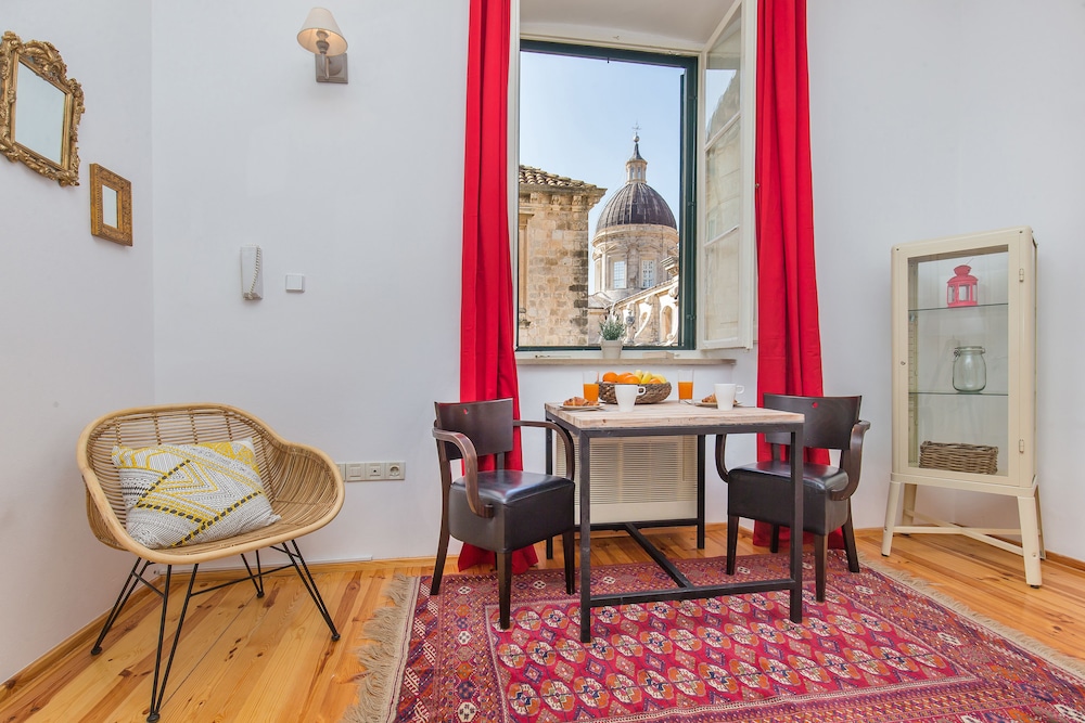 Zig Zag Dubrovnik — 4-Star Luxury Hotel in Dubrovnik, Croatia