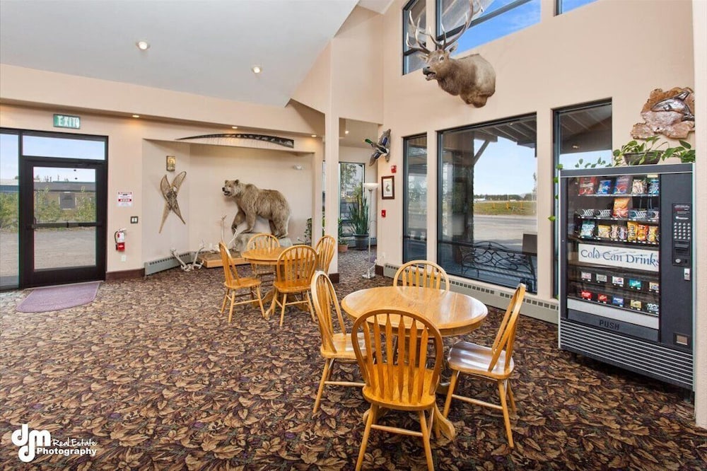 Kenai Airport Hotel - photo 7