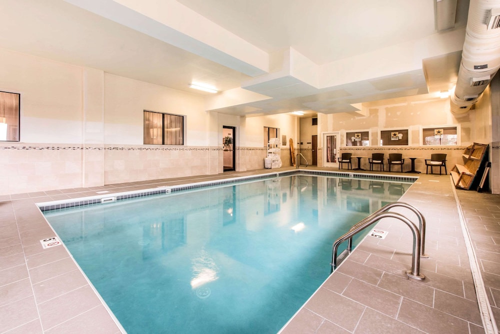 Comfort Inn & Suites Streetsboro Kent — hotel in Streetsboro