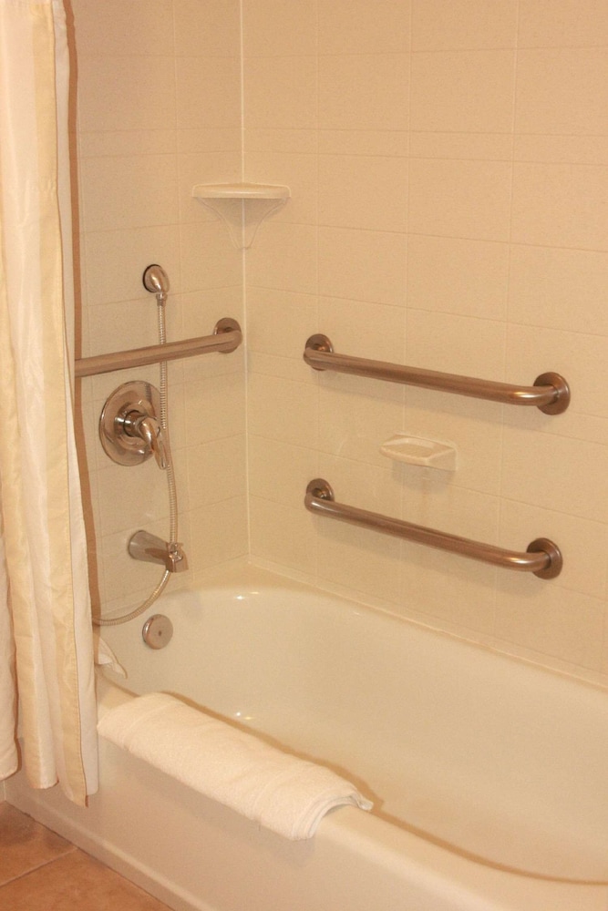 Hilton Garden Inn Clovis - photo 12