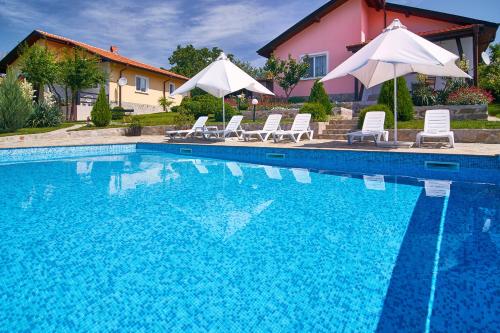 BulgariaVilla Royal Villas — 4-Star Luxury Hotel in Yambol, Bulgaria