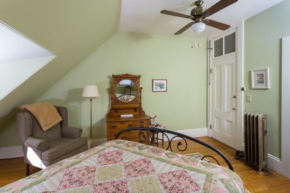 The Lady Mary Inn - photo 5