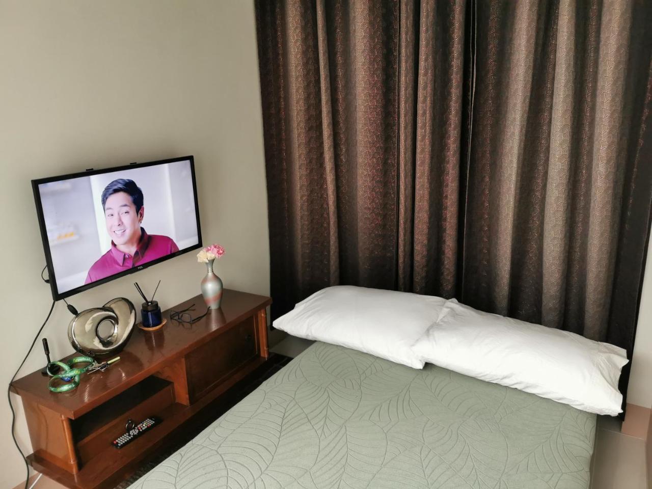 Mall of Asia Pasay Shore 3 tower condotel — 4-Star Luxury Hotel in Manila, Philippines
