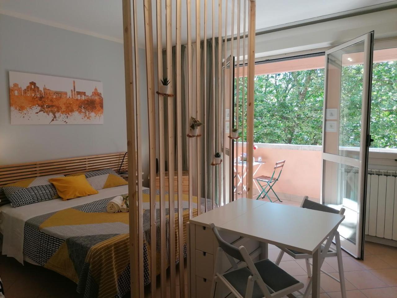 Area33 Guest House — 4-Star Luxury Hotel in Bologna, Italy