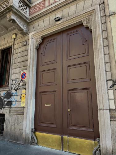 Daisy's Home Is Home — 4-Star Luxury Hotel in Milan, Italy