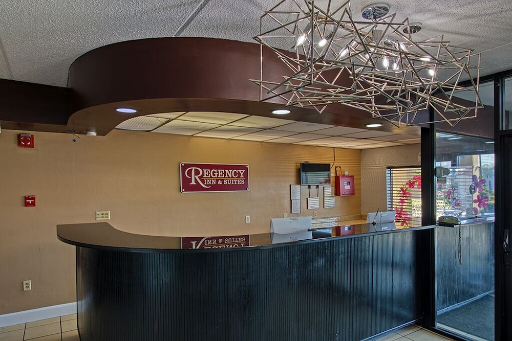 Regency Inn & Suites Macon - photo 3