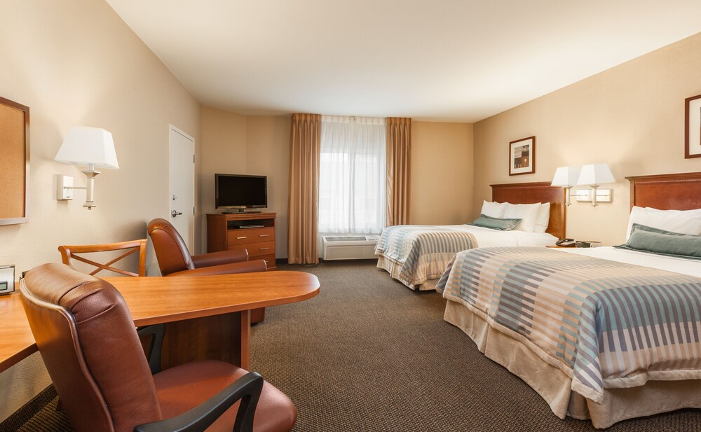 Candlewood Suites Houston I 10 East by IHG - photo 12