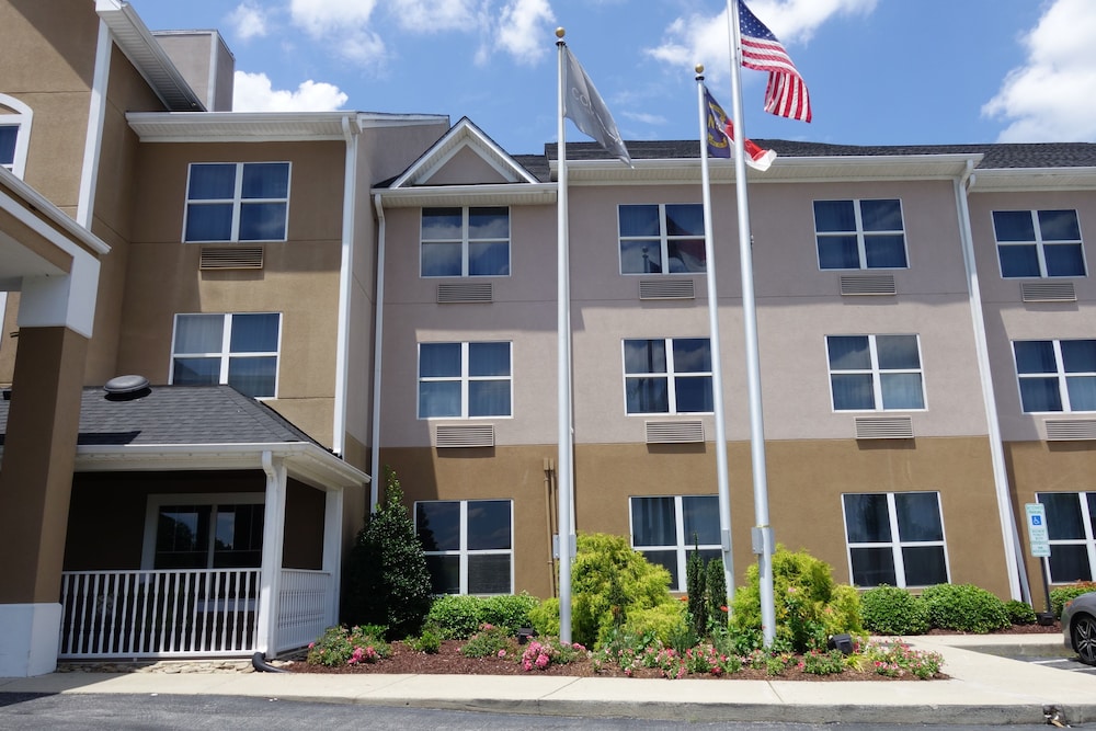 Country Inn & Suites by Radisson Burlington NC - photo 28