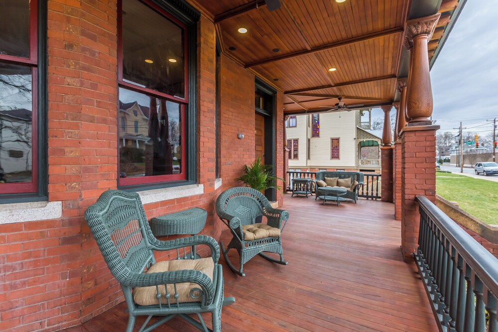 Summit Street Inns - photo 108