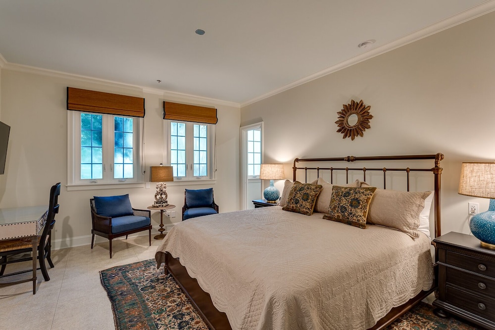 Azaleana Manor - photo 13