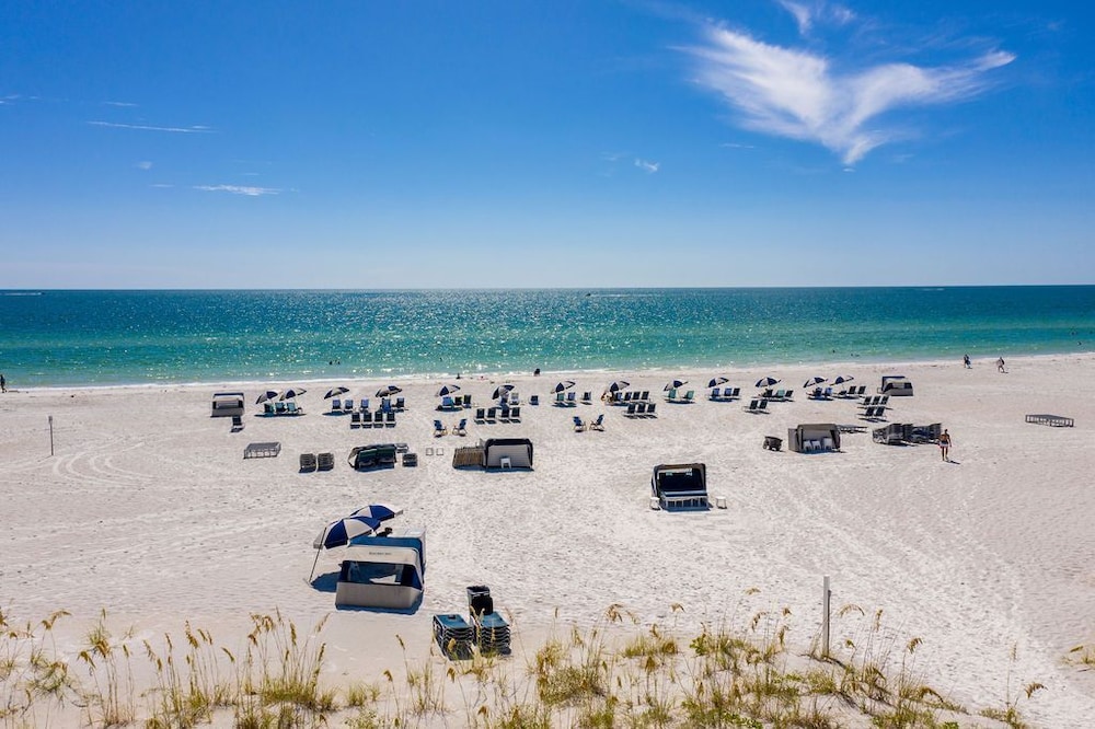 Beach House Suites by the Don CeSar - photo 32