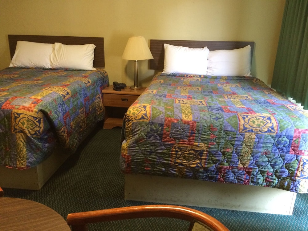 Quick Stop Motel - photo 9