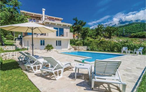Cozy Home In Igalo With Wifi — 4-Star Luxury Hotel in Igalo, Montenegro