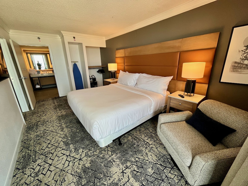Sheraton Virginia Beach Oceanfront Hotel - photo 46