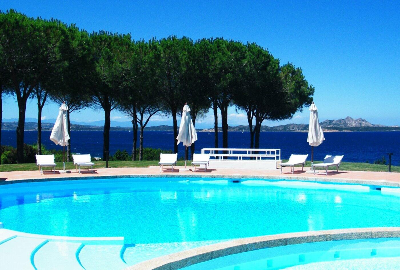 Hotel Residence Porto Piccolo — 4-Star Luxury Hotel in Arzachena, Italy