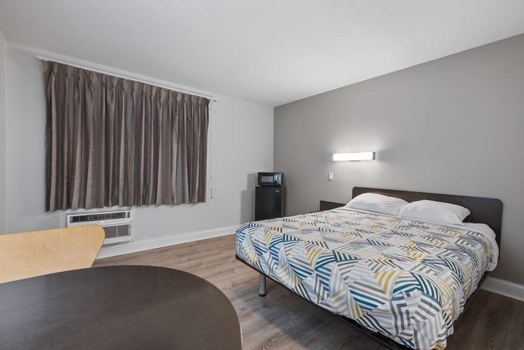 Motel 6 Normal IL Bloomington Area - photo 13