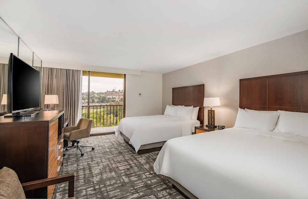 Crowne Plaza San Diego Mission Valley - photo 5