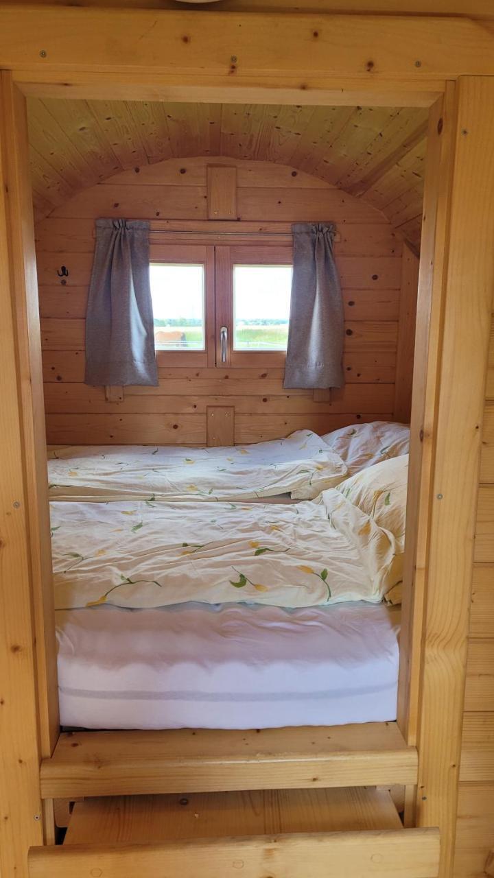 Schlaffass - carbon neutral hotel in Unknown City