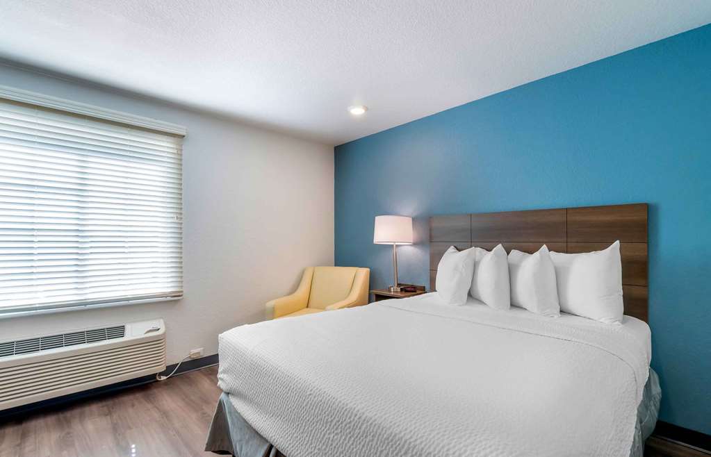 Extended Stay America Select Suites Clearwater - photo 14