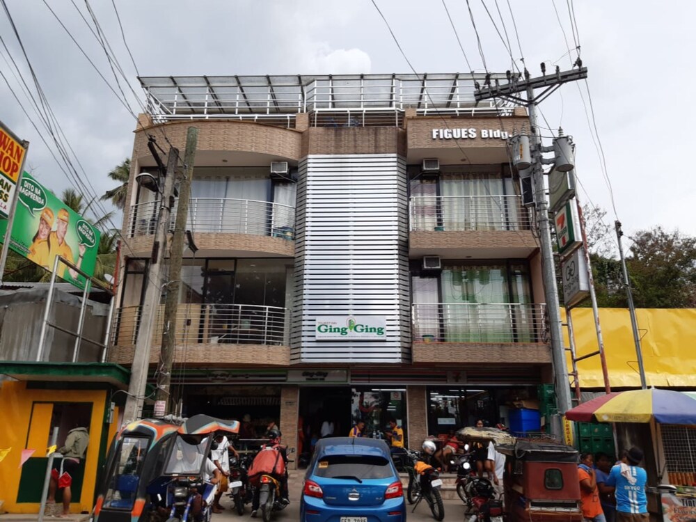 Oyo 454 Ging Ging Tourist Inn — hotel in Badian