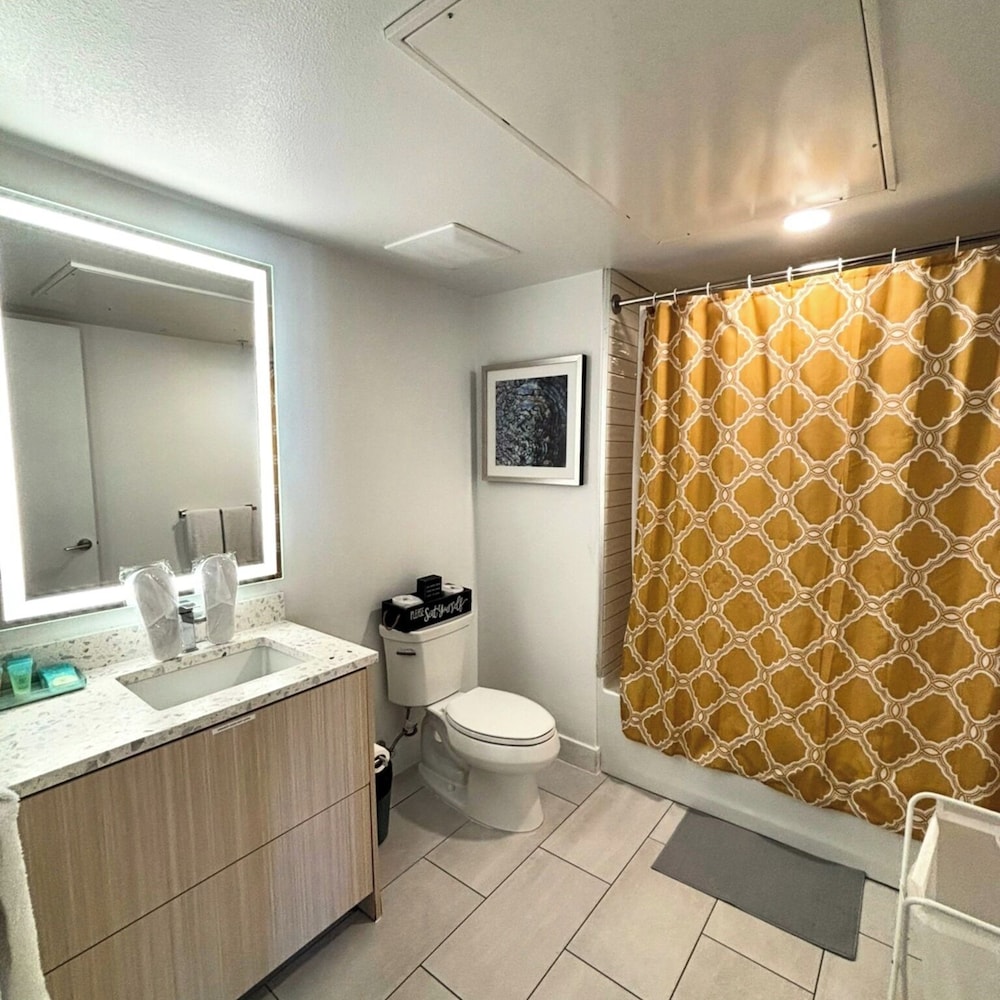 StaysPro GORGEOUS Hollywood Living Los Angeles - photo 64
