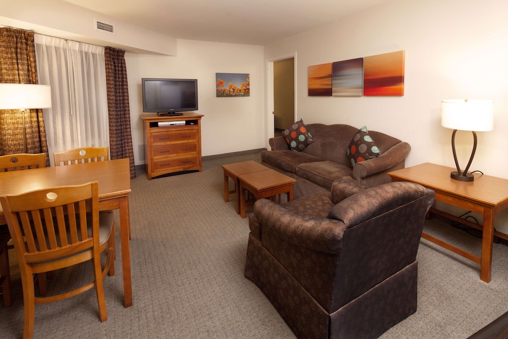 Staybridge Suites Irving Las Colinas by IHG - photo 21