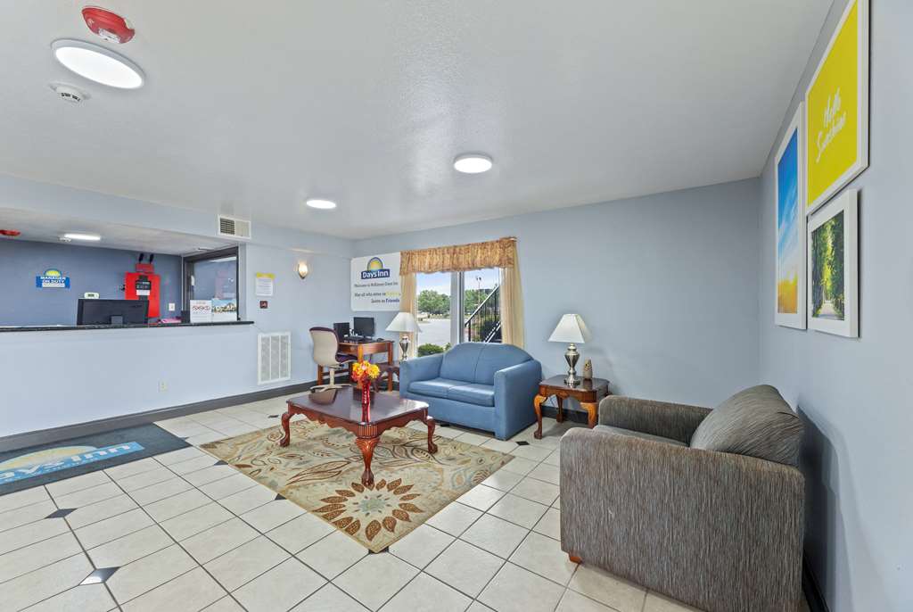Days Inn by Wyndham McKinney - photo 15