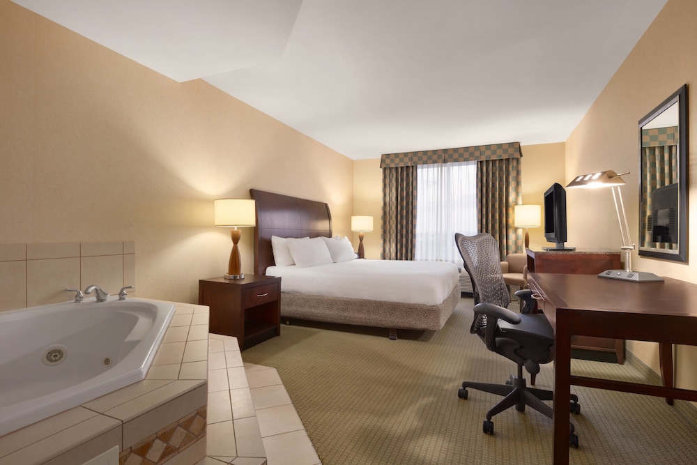 Hilton Garden Inn Dulles North - photo 5
