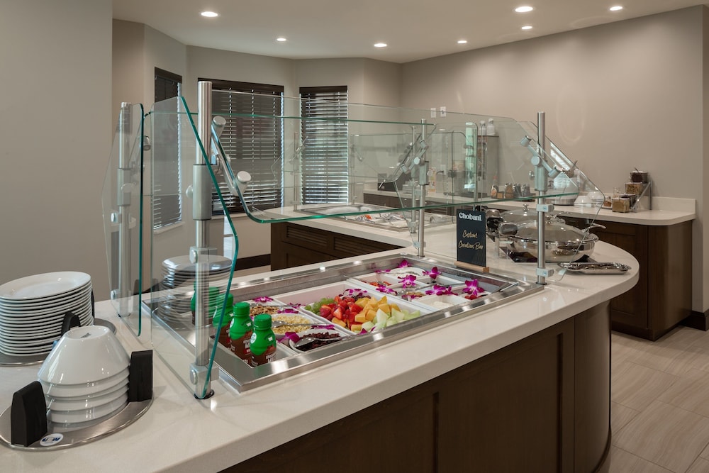Staybridge Suites Phoenix Biltmore Area by IHG - photo 41