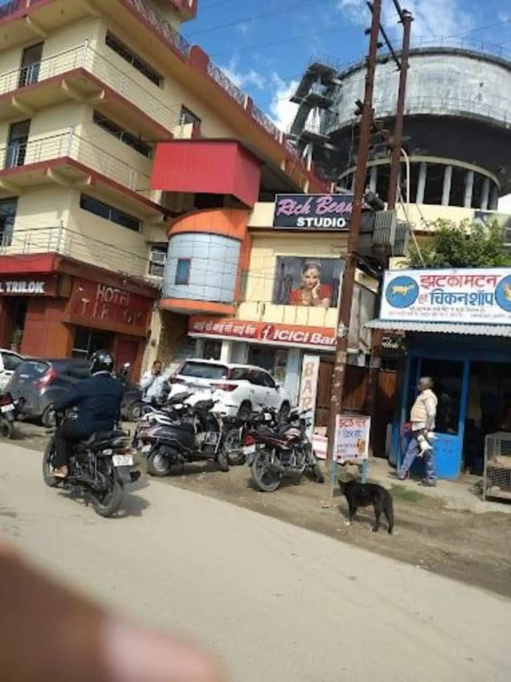 Hotel Trilok — Kotdwara